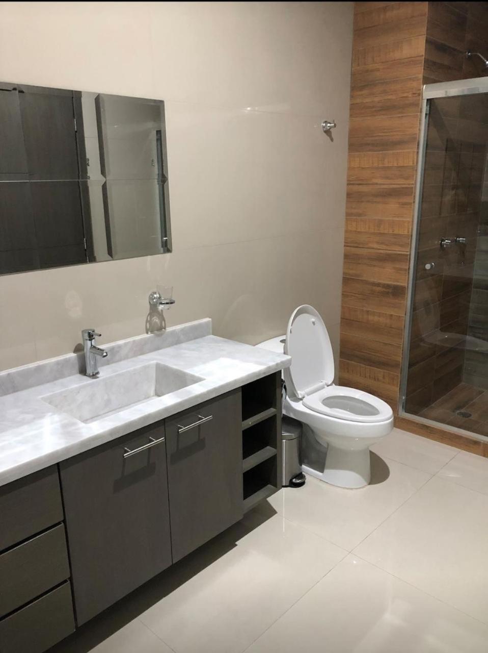 Apartamento 6236 Avenida Del Delfin *